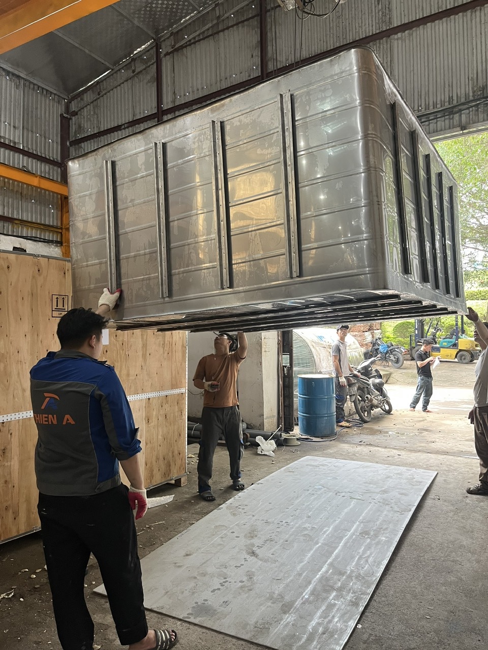 So sánh bể nước ngầm inox và bể xây gạch: Ưu nhược điểm và lựa chọn tối ưu