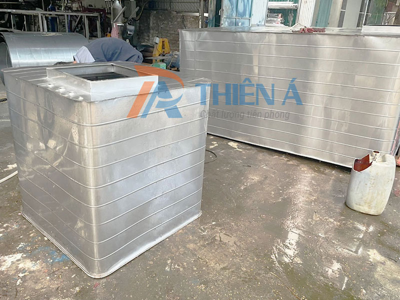 Bể Vuông Inox Đặt Nổi Thiên Á