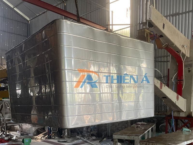 Bể Vuông Inox Đặt Nổi Chất Lượng Tại Quận Cầu Giấy